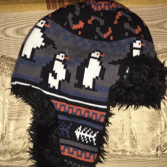 Winter Hat w/ Penguins & Fish Bones. Acrylic Blend - Picture 1 of 3